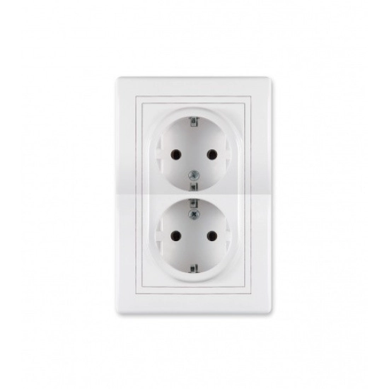 Utičnica šuko, ALING CONEL 604.00, dupla, 16A, 250V~, sa polikarbonatskom jezgrom Utičnica šuko, ALING CONEL 604.00, dupla, 16A, 250V~, sa polikarbonatskom jezgrom
