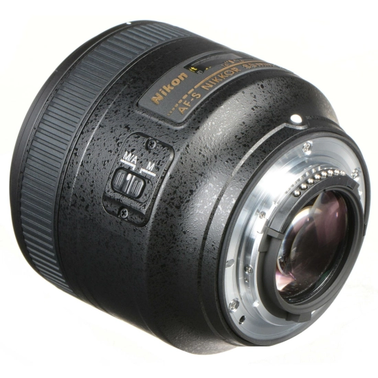 Objektiv NIKKOR AF-S 85mm f/1.8G Objektiv NIKKOR AF-S 85mm f/1.8G