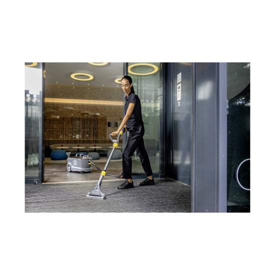 Čistač tapeciranih površina KARCHER Puzzi 10/1 Professional Čistač tapeciranih površina KARCHER Puzzi 10/1 Professional