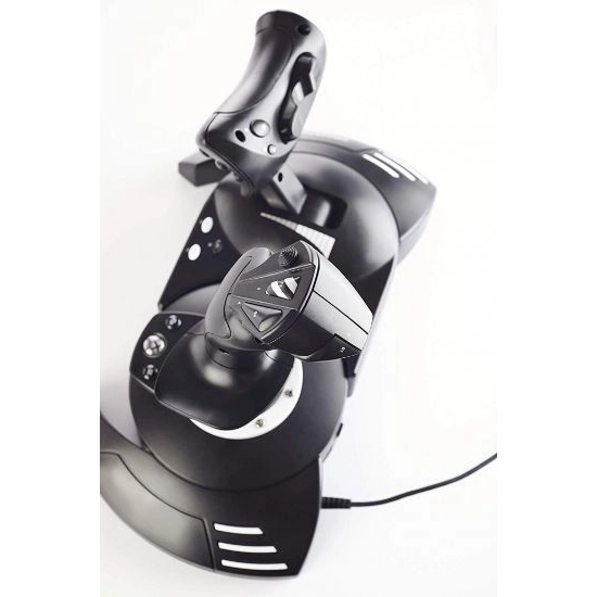 Joystick THRUSTMASTER T-Flight Hotas One, za PC/XBOXONE Joystick THRUSTMASTER T-Flight Hotas One, za PC/XBOXONE