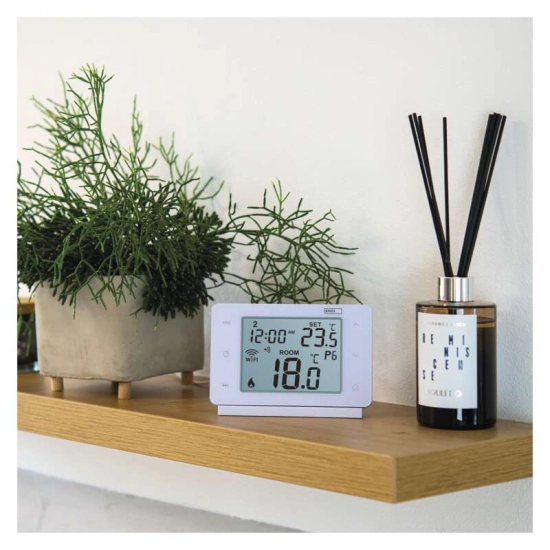 Termostat sobni digitalni, tjedni, Wifi, EMOS GoSmart P56211 Termostat sobni digitalni, tjedni, Wifi, EMOS GoSmart P56211