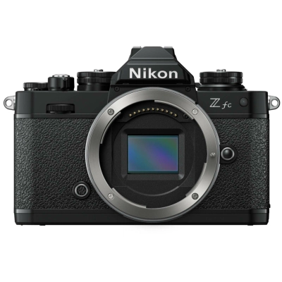 Fotoaparat NIKON Z fc + Z DX 18-140mm f/3.5-6.3 VR, DX-Format CMOS Sensor, 20.9MP, 4K UHD, crni   - Fotoaparati