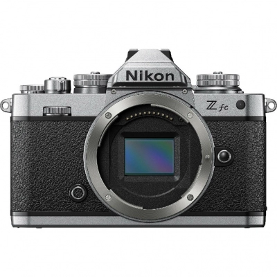 Fotoaparat NIKON Z fc + 16-50VR (SL) + 50-250 VR, DX-Format CMOS Sensor, 20.9MP, 4K UHD, srebrni   - Ljetna promocija NIKON SD2