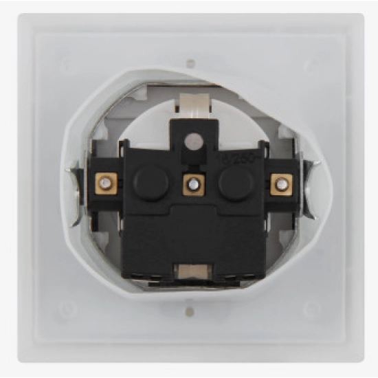 Utičnica s poklopcem 250V/16A, podžbukna, IP44, bijela, McPower Utičnica s poklopcem 250V/16A, podžbukna, IP44, bijela, McPower