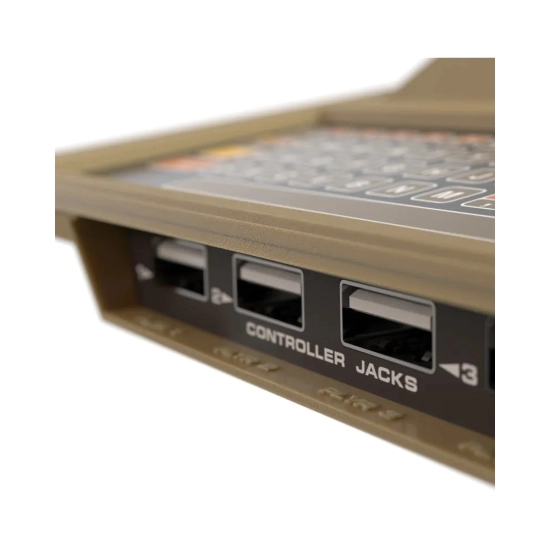 Igraća konzola ATARI 400 Mini, 25 8-bit igrica Igraća konzola ATARI 400 Mini, 25 8-bit igrica