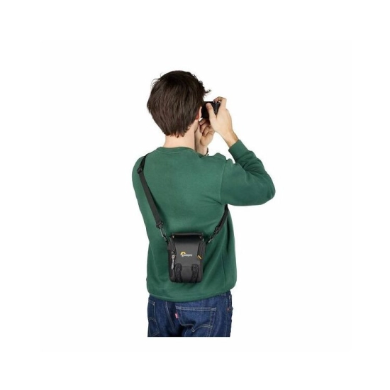 Torbica za fotoaparat LOWEPRO Adventura SH 115 III, LP37461, crna Torbica za fotoaparat LOWEPRO Adventura SH 115 III, LP37461, crna