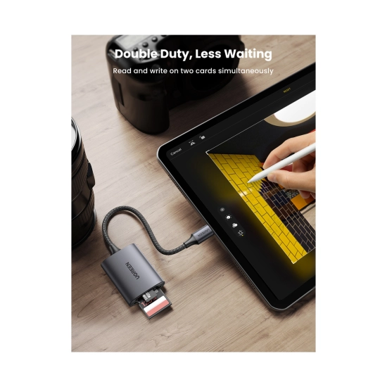 Čitač memorijskih kartica UGREEN, USB C, TF/SD kartice, sivi