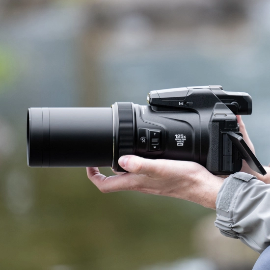 Fotoaparat NIKON Coolpix P1100, CMOS senzor, 16MP, 4K UHD, 125x optički zoom, crni