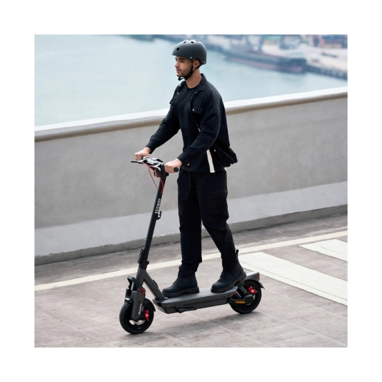 Električni romobil SEGWAY Max G3 I, autonomija do 80km, brzina 25km/h, crni