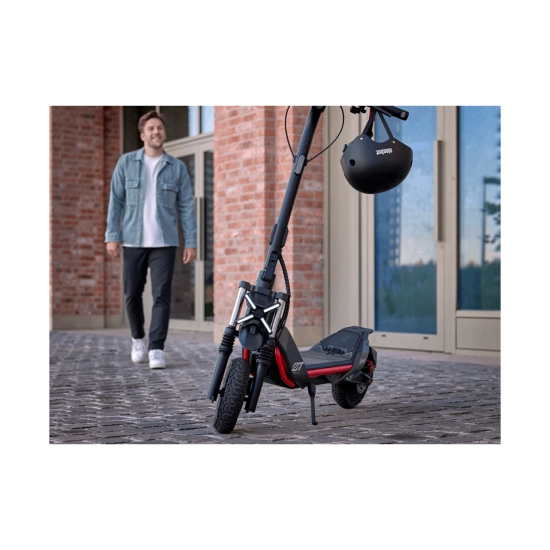 Električni romobil SEGWAY ZT3 Pro I, autonomija do 70km, brzina 25km/h, crni Električni romobil SEGWAY ZT3 Pro I, autonomija do 70km, brzina 25km/h, crni