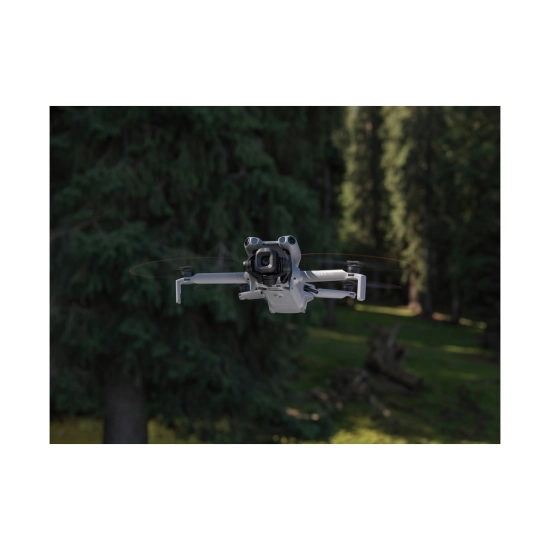 Dron DJI Mini 5 Pro Fly More Combo (DJI RC2), CP.MA.00000894.01, 4K UHD, 3x-axis gimbal, vrijeme leta do 36min., daljinski upravljač