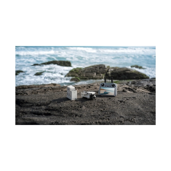 Dron DJI Lito 1 Fly More Combo (DJI RC-N3), CP.MA.00000991.01, 4K UHD, 3x-axis gimbal, vrijeme leta do 36min., daljinski upravljač